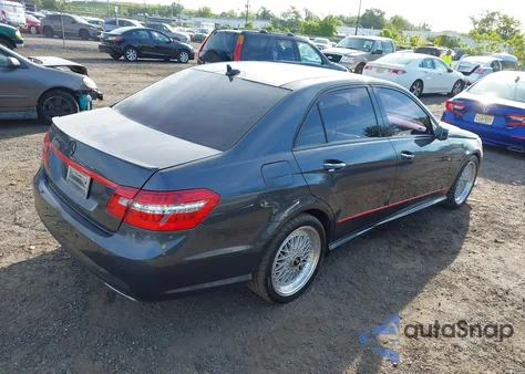 2011 Mercedes-Benz E 350 from USA, damaged, VIN WDDHF5GB7BA402073